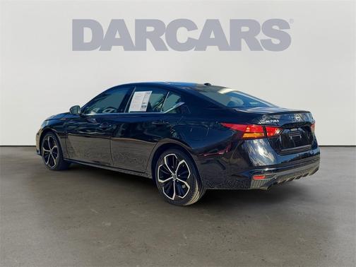 2023 Nissan Altima SR FWD