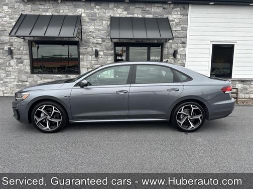 2022 Volkswagen Passat 2.0T R-Line