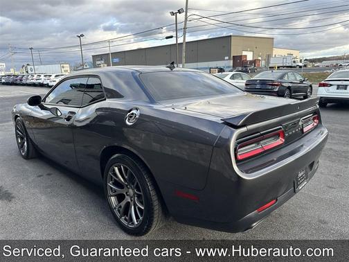 2015 Dodge Challenger SRT 392