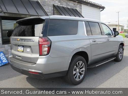 2024 Chevrolet Suburban LT