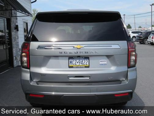 2024 Chevrolet Suburban LT