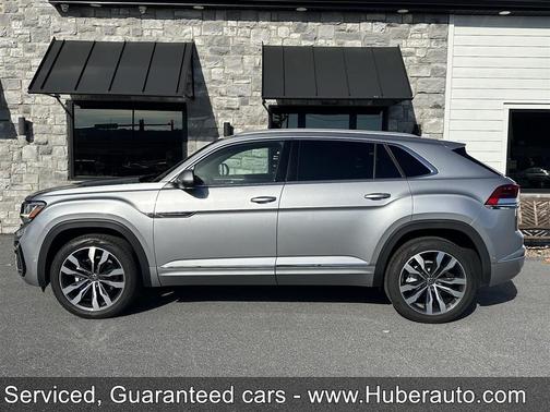 2022 Volkswagen Atlas Cross Sport 3.6L V6 SEL Premium R-Line