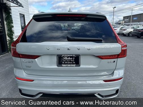 2024 Volvo XC60 B5 Plus Dark Theme