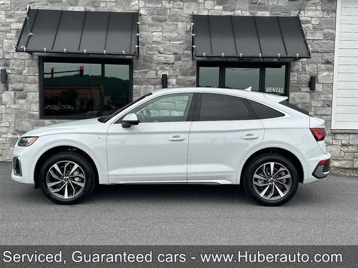 Glacier White Metallic 2024 Audi Q5 45 S line Premium