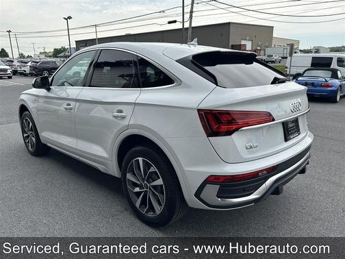 Glacier White Metallic 2024 Audi Q5 45 S line Premium
