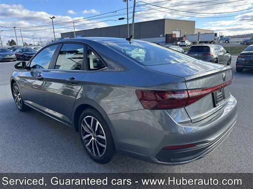 2025 Volkswagen Jetta 1.5T SE