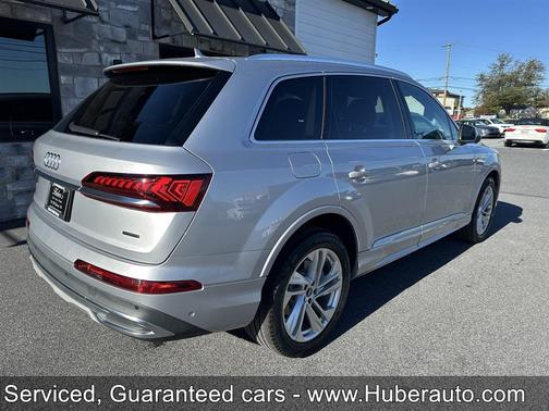 2022 Audi Q7 55 Premium Plus