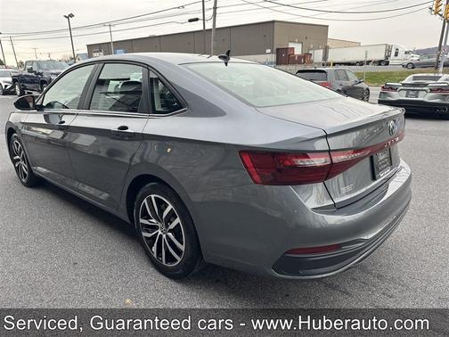 2025 Volkswagen Jetta 1.5T SE