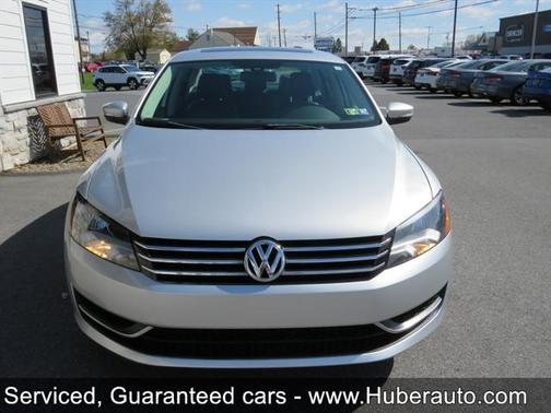 2014 Volkswagen Passat 1.8T Auto SE w/Sunroof & Nav