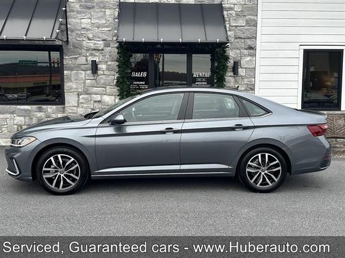 2025 Volkswagen Jetta 1.5T SE