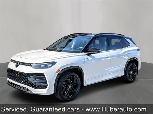 WHITE 2025 Volkswagen Tiguan 2.0T SE R-Line Black 4MOTION
