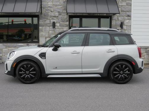 2021 MINI Countryman Oxford Edition