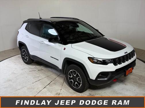 2025 Jeep Compass Trailhawk 4x4