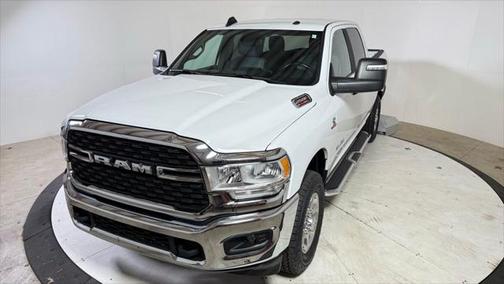 2024 RAM 2500 Big Horn Crew Cab 4x4 64' Box