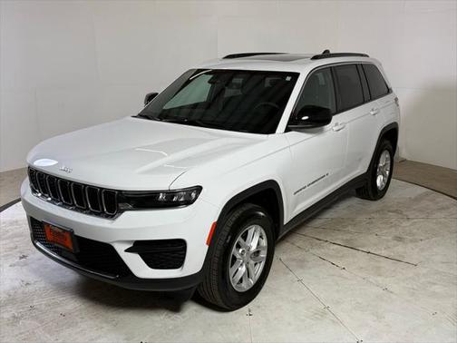 2025 Jeep Grand Cherokee Laredo X 4x4