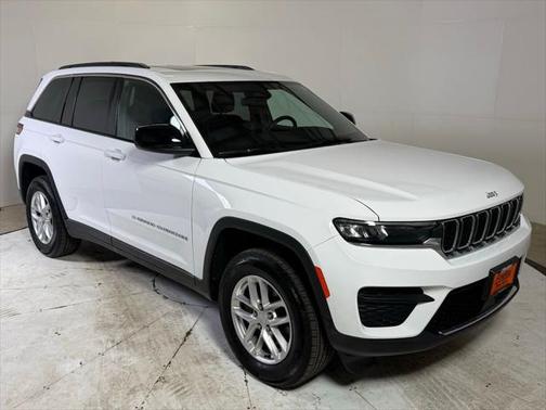 2025 Jeep Grand Cherokee Laredo X 4x4