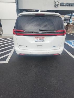 2021 Chrysler Pacifica Hybrid Touring L