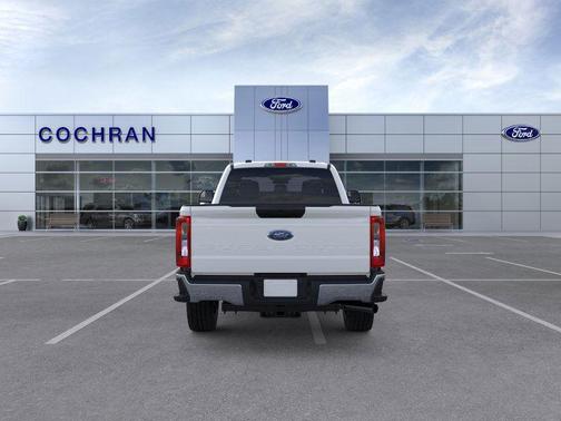 2025 Ford F-250 XLT