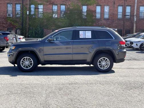 2019 Jeep Grand Cherokee Laredo