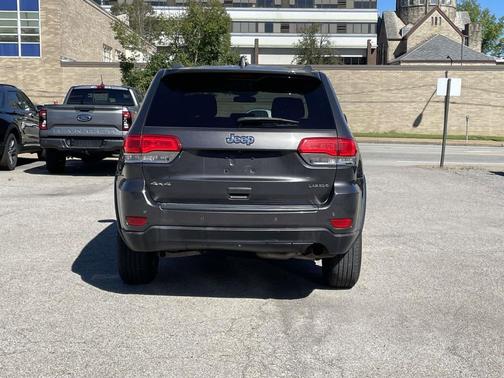 2019 Jeep Grand Cherokee Laredo
