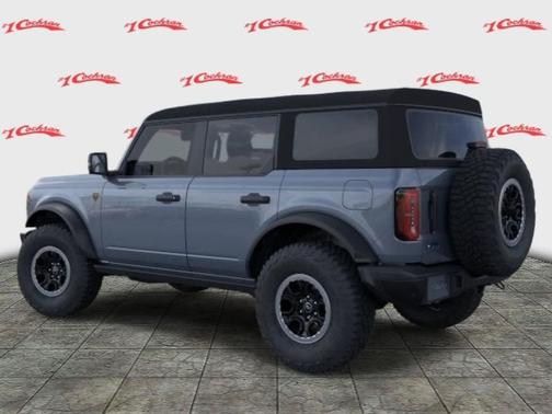 Azure Gray Metallic Tri-Coat 2025 Ford Bronco Badlands