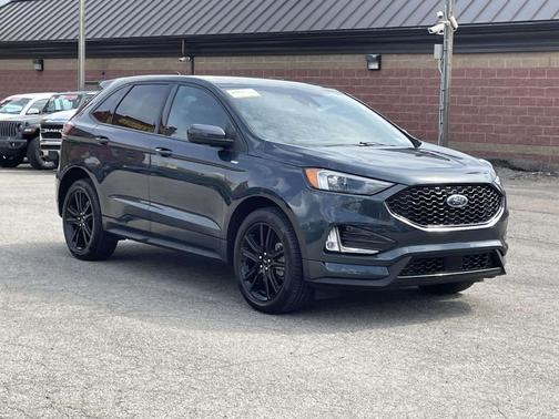 2022 Ford Edge ST Line