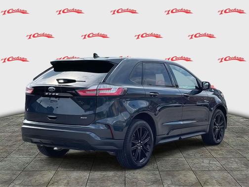 2022 Ford Edge ST Line