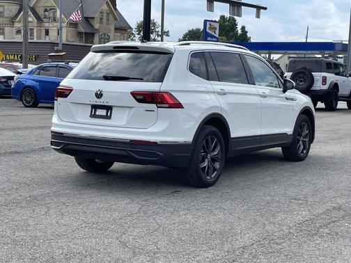2024 Volkswagen Tiguan 2.0T SE 4MOTION