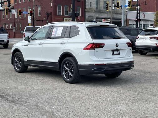 2024 Volkswagen Tiguan 2.0T SE 4MOTION