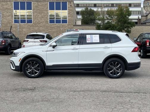 2024 Volkswagen Tiguan 2.0T SE 4MOTION