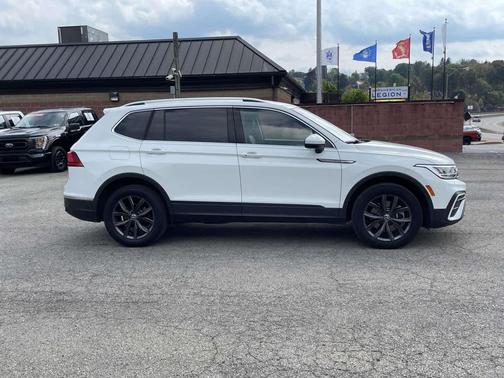 2024 Volkswagen Tiguan 2.0T SE 4MOTION