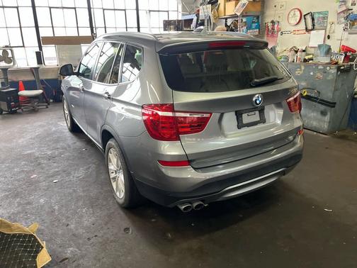 SIL/Silver 2015 BMW X3 xDrive28i