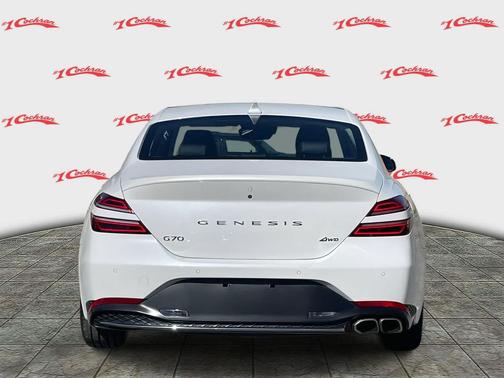 2022 Genesis G70 2.0T AWD