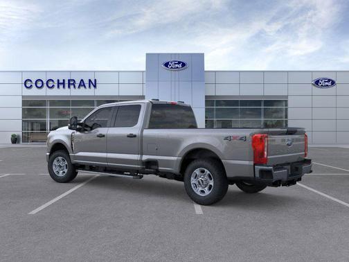2026 Ford F-350 XLT