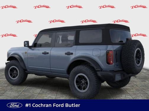 Azure Gray Metallic Tri-Coat 2025 Ford Bronco Badlands