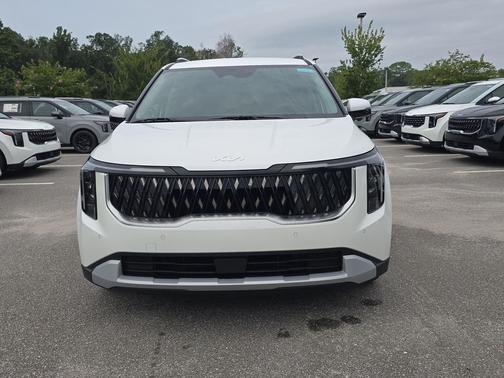 White Pearl 2026 Kia Carnival EX