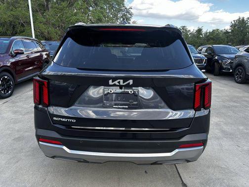 2025 Kia Sorento SX