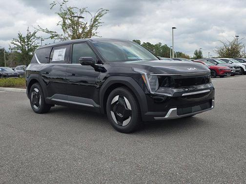 2026 Kia EV9 Light Long Range