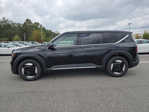 2026 Kia EV9 Light Long Range