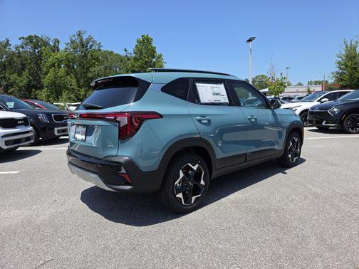 2025 Kia Seltos EX