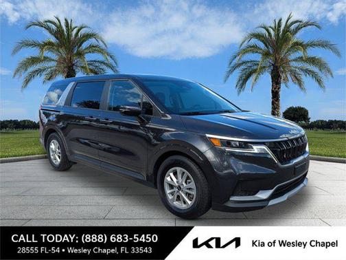 2024 Kia Carnival LX