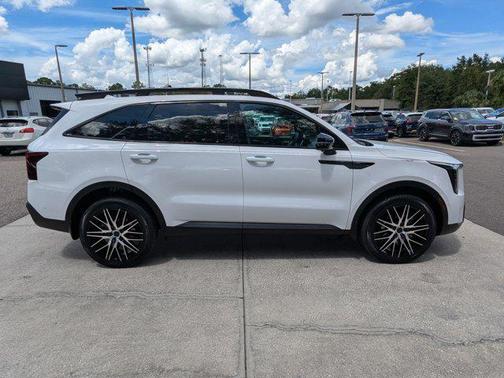 2025 Kia Sorento SX