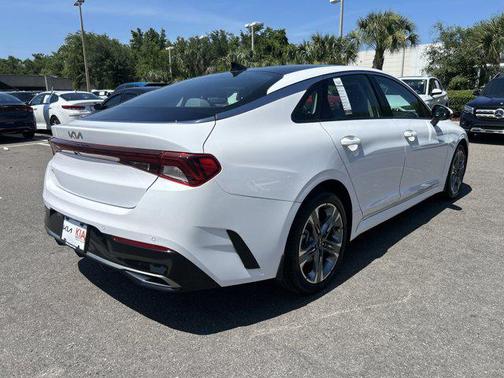 2024 Kia K5 EX