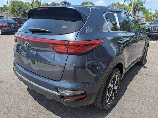 2022 Kia Sportage LX