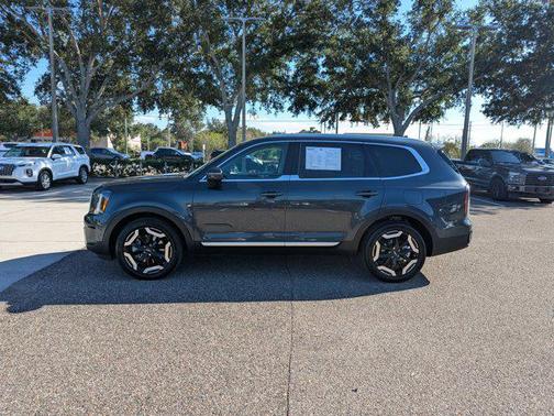 2023 Kia Telluride EX