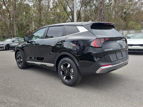2026 Kia Sportage LX