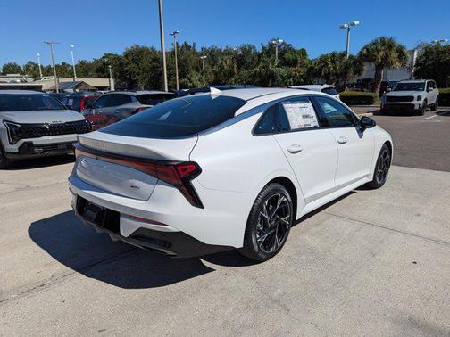 2026 Kia K5 GT-Line