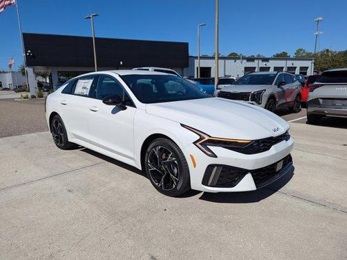 2026 Kia K5 GT-Line