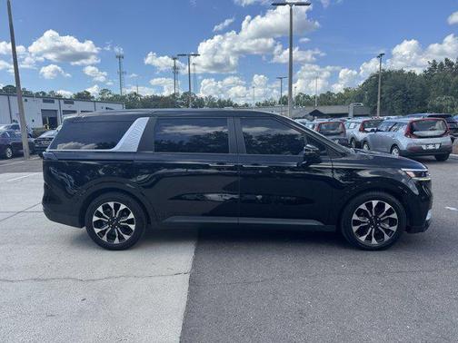 2022 Kia Carnival EX