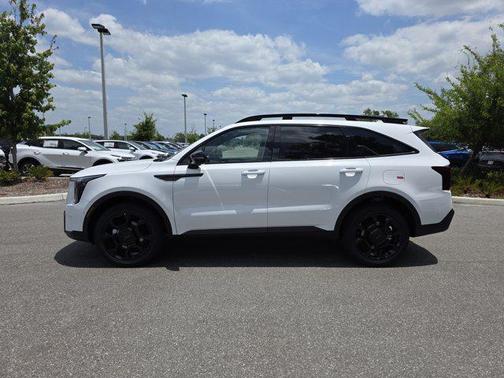 2025 Kia Sorento SX